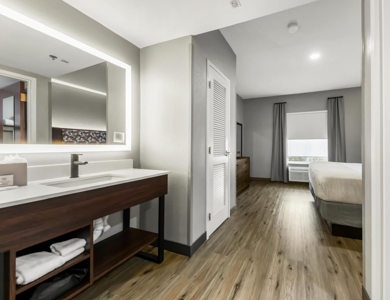 Hawthorn Extended By Wyndham